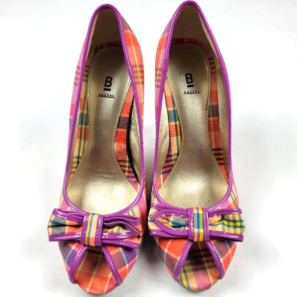 Bakers Erin Shoes, Size 8